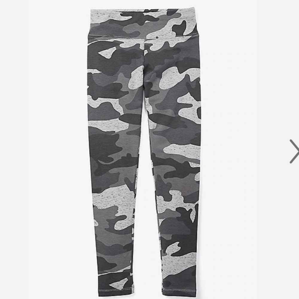 NWT Justice Camo Pattern Leggings